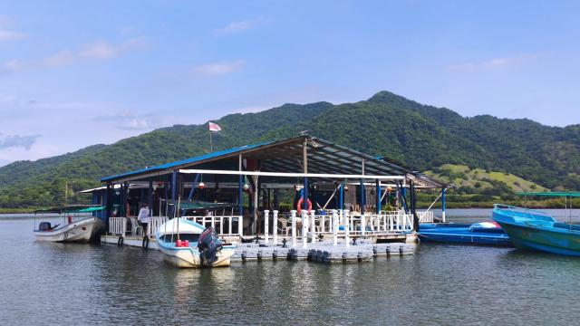 El restaurante flotante de Isla Venado.