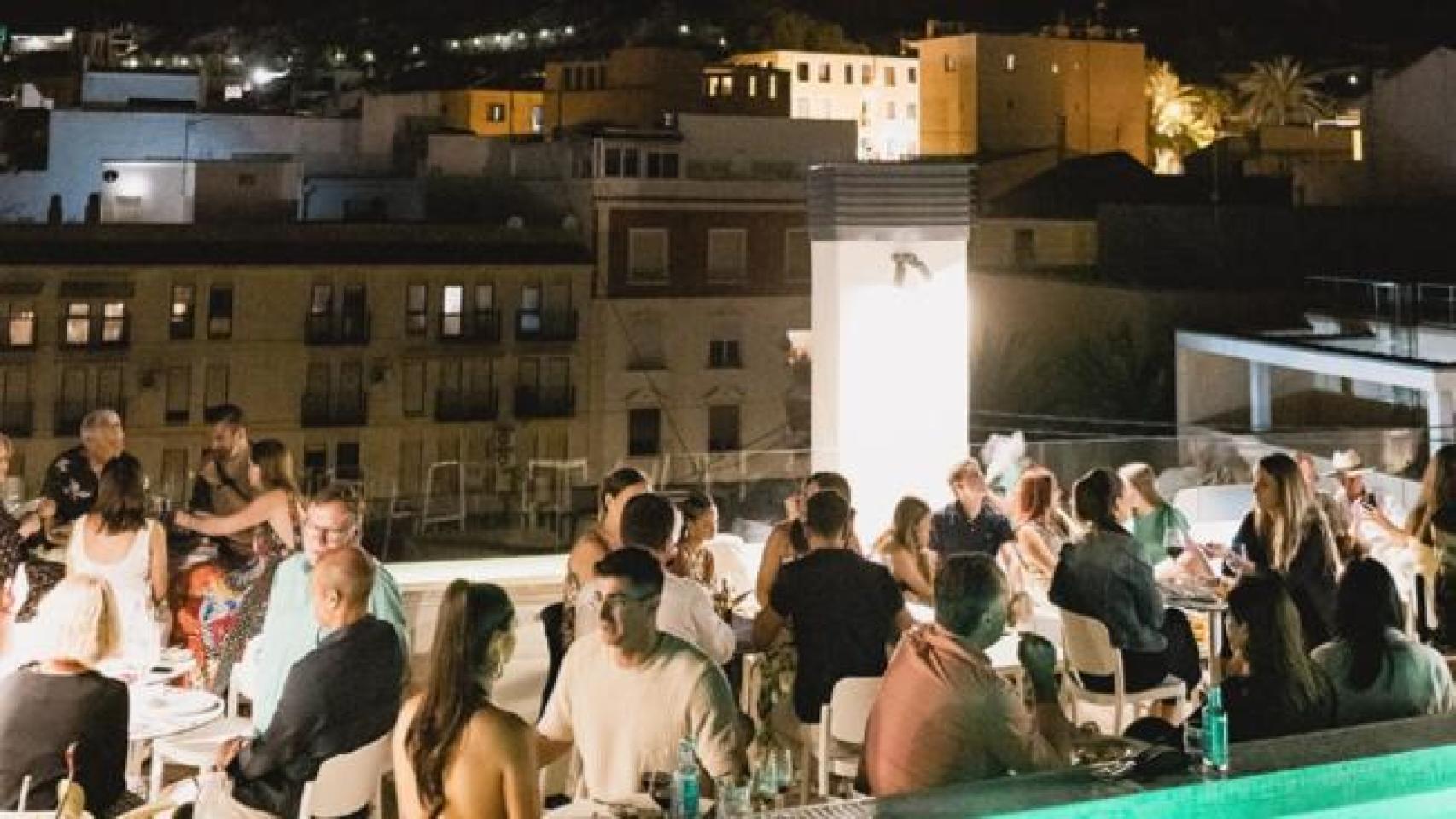 La Mejor Terraza De Alicante Que Sorprende A Los Turistas Tiene Los la-mejor-terraza-de-alicante-que-sorprende-a-los-turistas-tiene-los