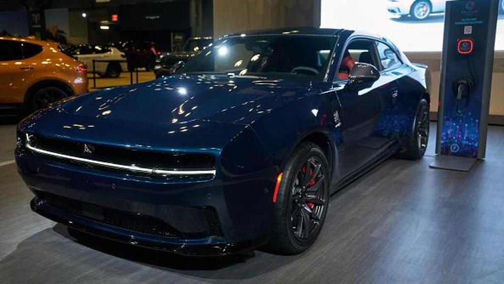 Ejemplo del modelo electrico Dodge Charger Daytona.