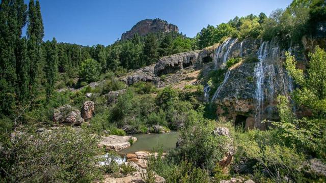 Barrera tobácea de la Laguna de Uña (Cuenca).