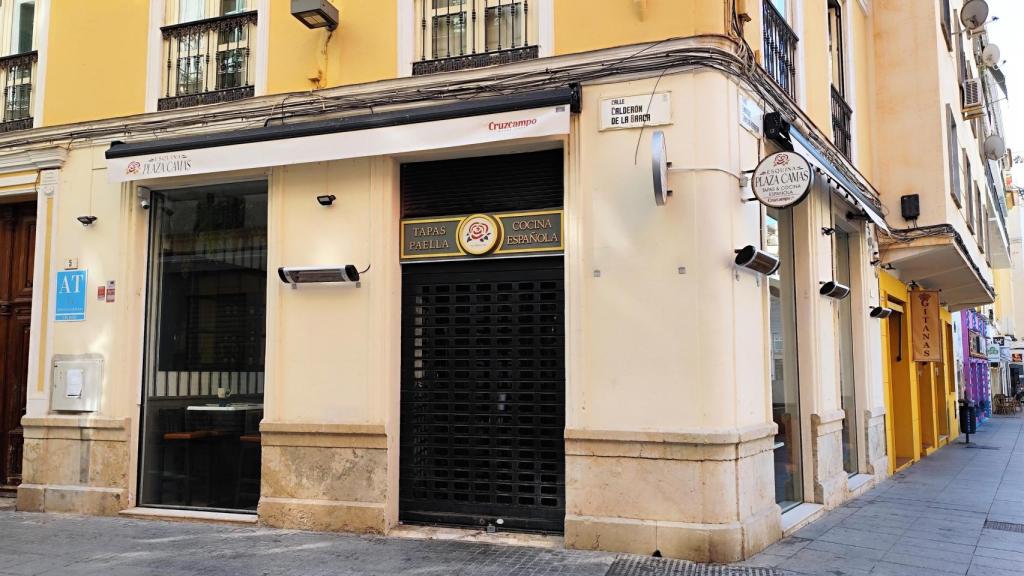 Exterior del local de Esquina Plaza Camas.