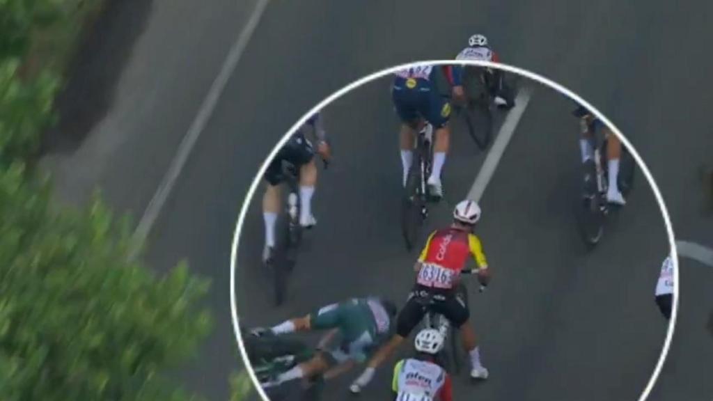 Provoca la peor caída del Tour de Francia, manda a Philipsen al hospital y  se derrumba entre lágrimas: "No soy un mal tipo"