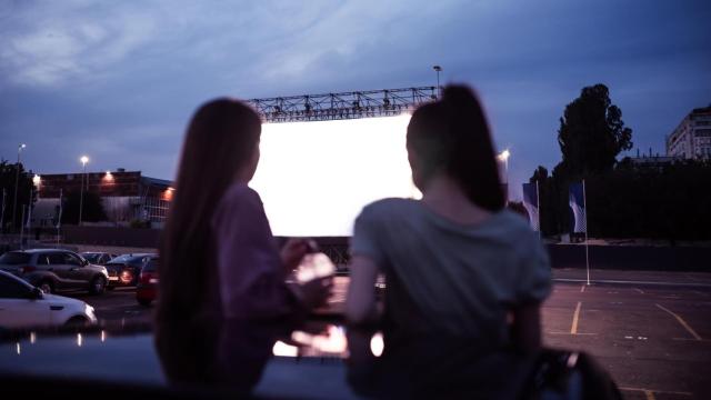 Imagen de archivo de un cine al aire libre