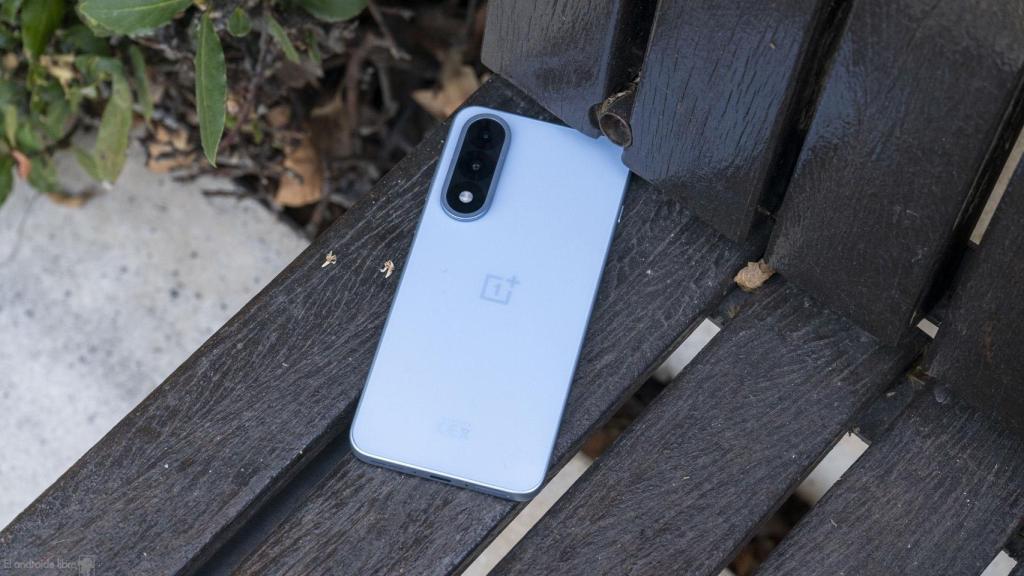OnePlus Nord 5.