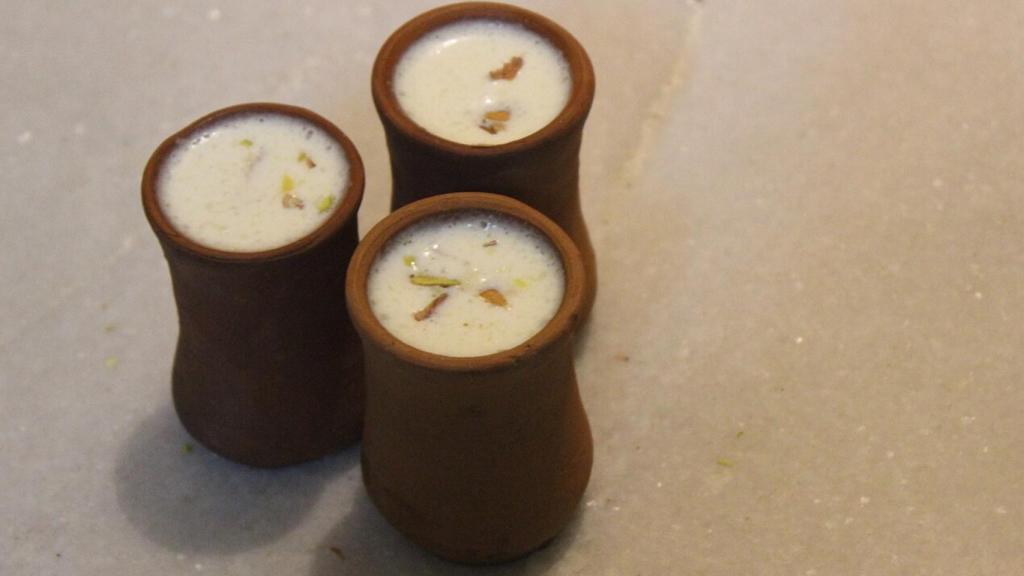 Unas ollas Matka.