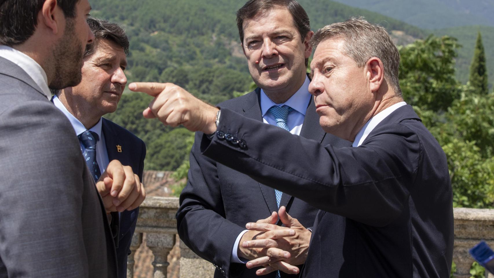 García-Page siente  vergüenza  de una izquierda que acepta las  fechorías de tres golfos 