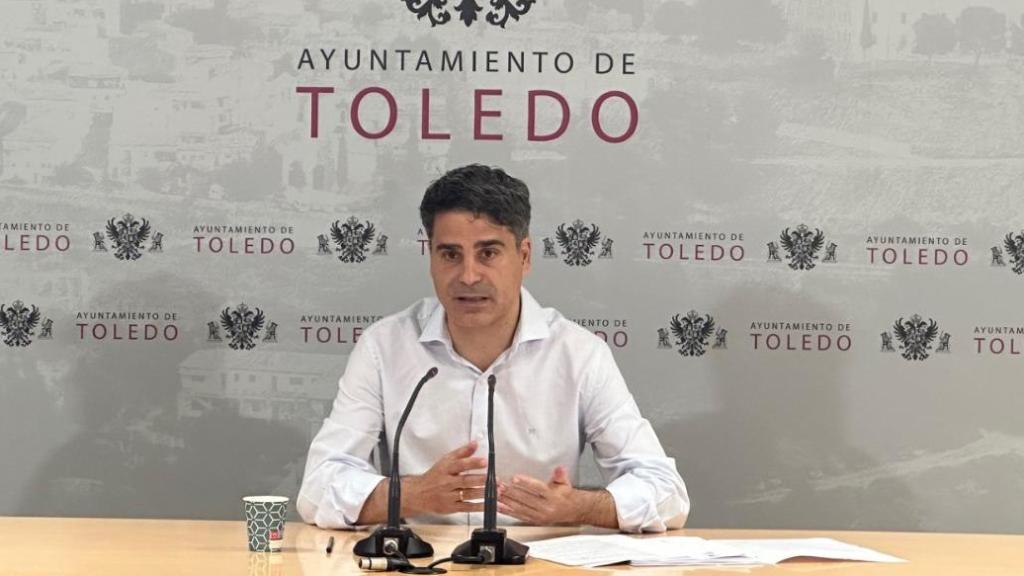 Juan José Alcalde.