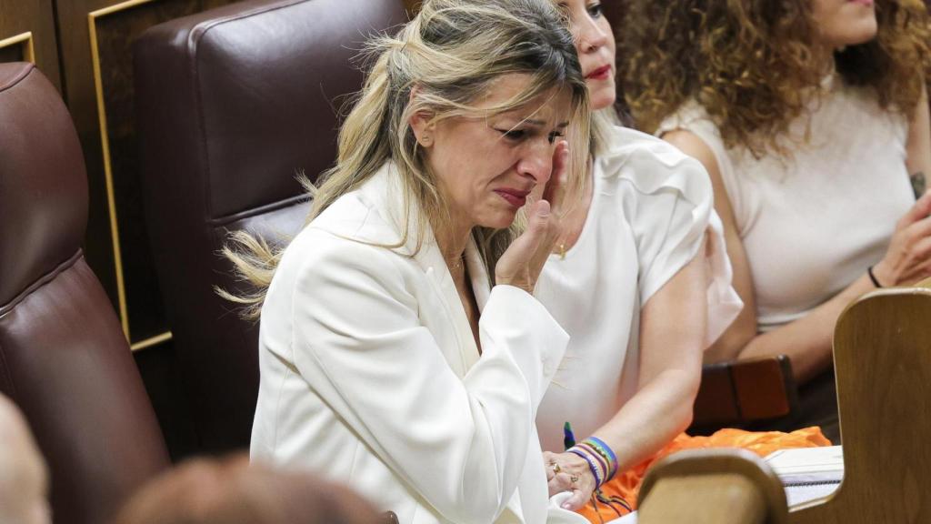 Yolanda Díaz, roto en la sesión plenaria el miércoles 9 de julio, después de la muerte de su padre.