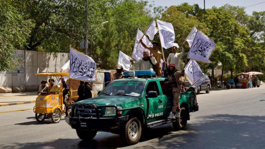 Combatientes talibanes.