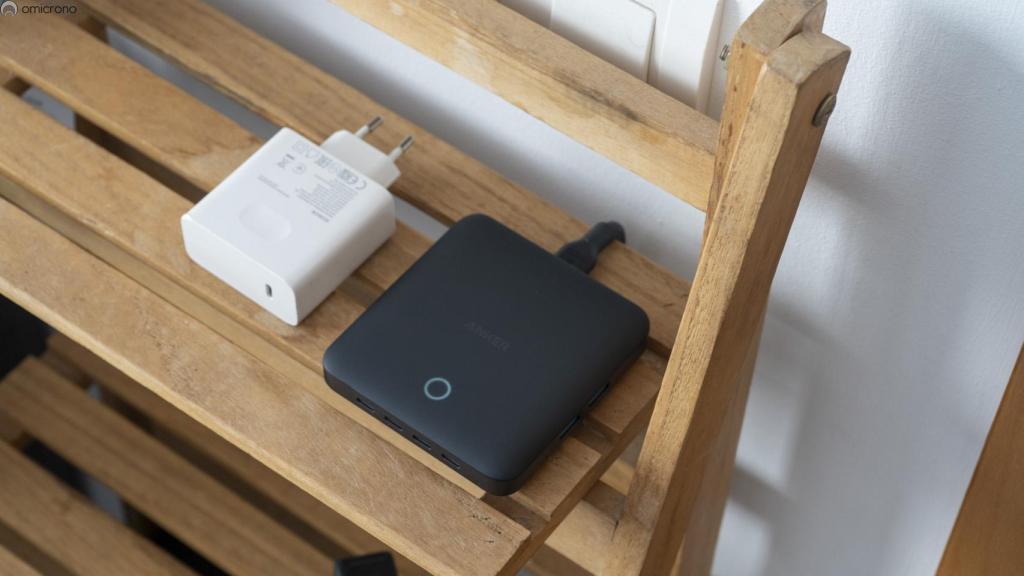 Anker Nano.