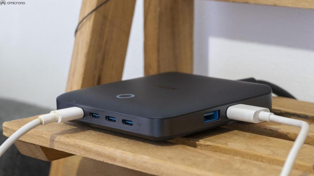 Anker Nano.