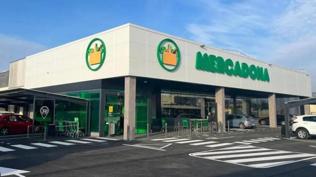 Fachada Mercadona.