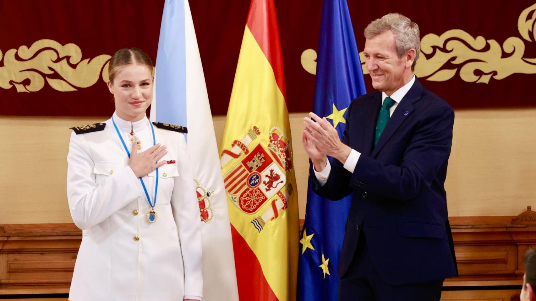 La princesa Leonor recibe en Santiago la Medalla de Galicia