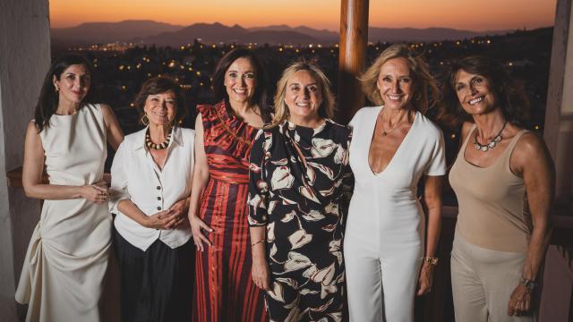 De izquierda a derecha, Espido Freire, Nativel Preciado, Cruz Sánchez de Lara, Marifrán Carazo, Marta Robles y Cristina Higueras.