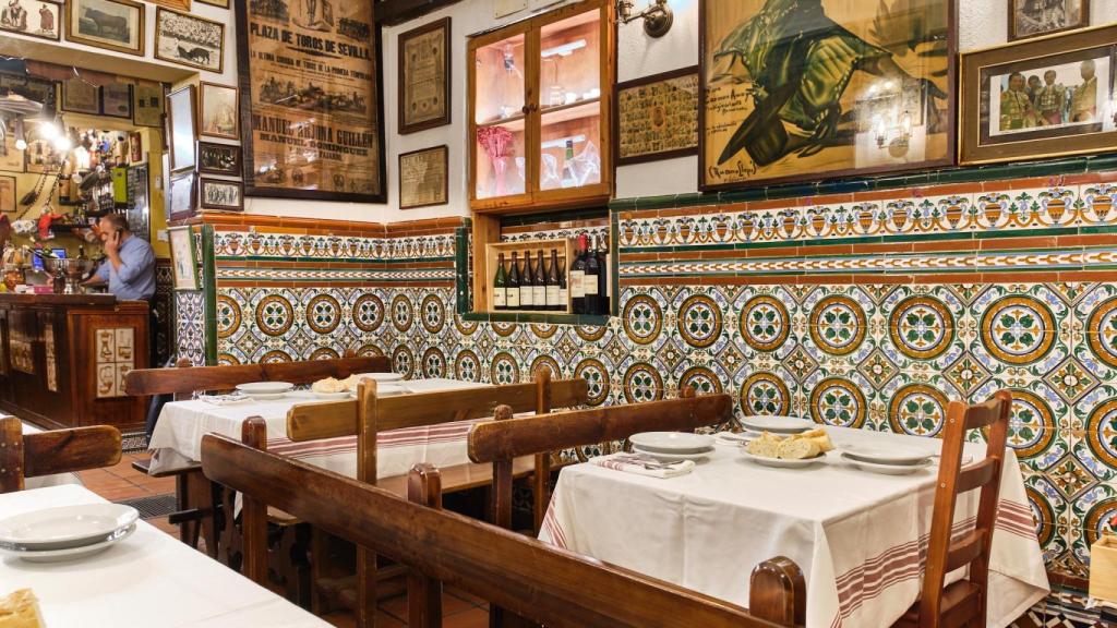 Malacatín, taberna centenaria de Madrid.