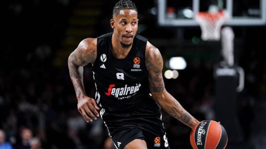 Will Clyburn, durante un partido con la Virtus Bolonia.