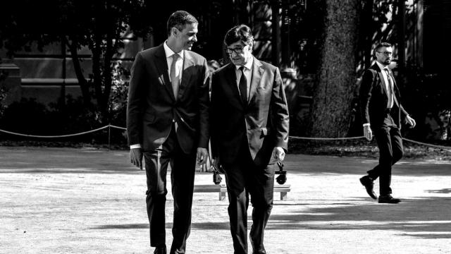 El presidente del Gobierno, Pedro Sánchez y el presidente de la Generalitat de Catalunya, Salvador Illa.