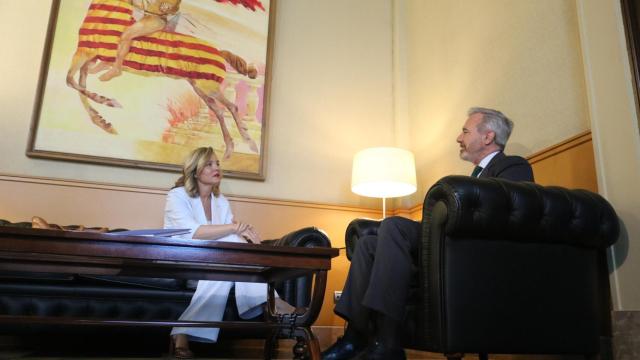 Pilar Alegría y Jorge Azcón, en la sede del Gobierno de Aragón
