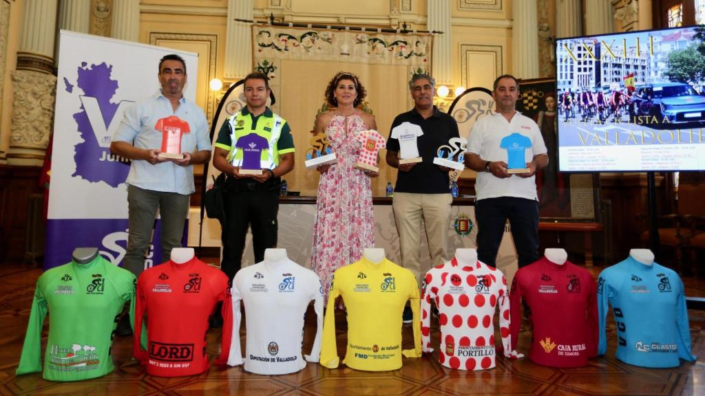 Presentación de la 33ª Vuelta Ciclista junior