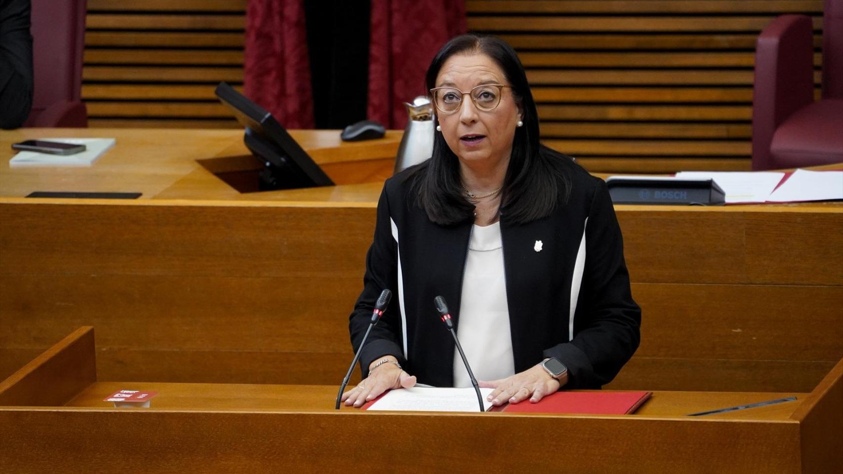 El PSOE denuncia ante la Fiscalía a Llanos Massó, presidenta parlamentaria de Vox, por delitos de odio