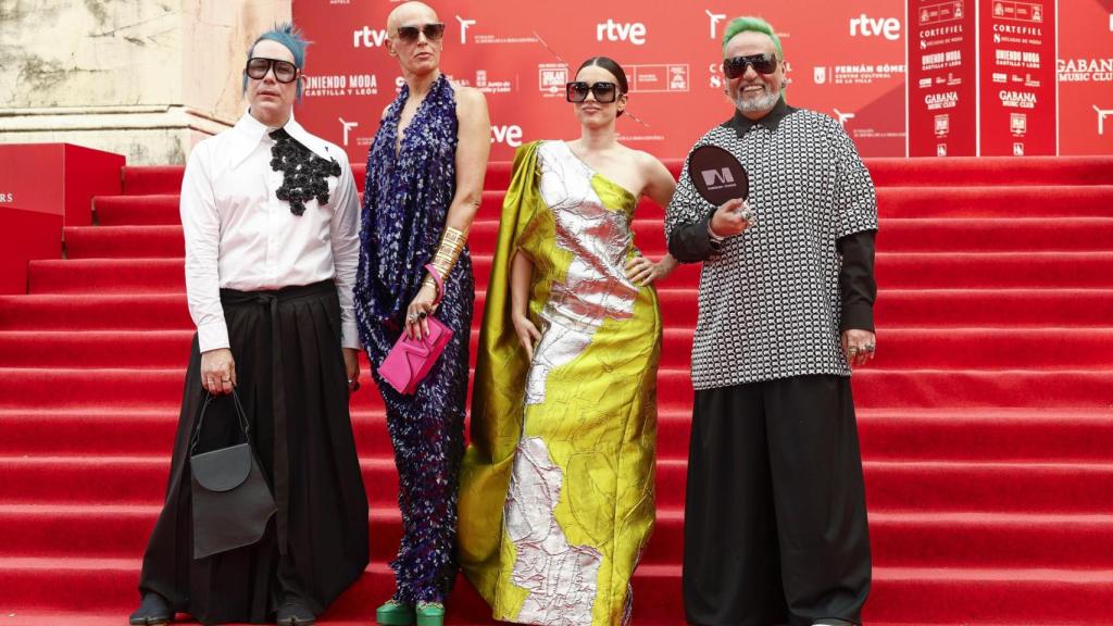 Blanca Paloma, entre los invitados a la segunda edición de los Premios de la Academia de Moda Española.