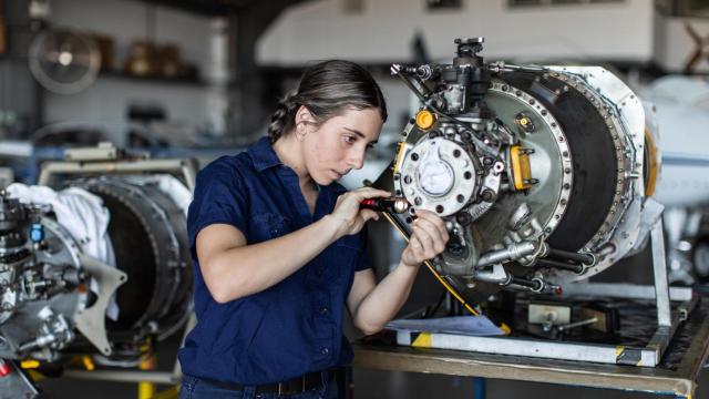 Mentoría y liderazgo femenino: el poder de guiar a otras