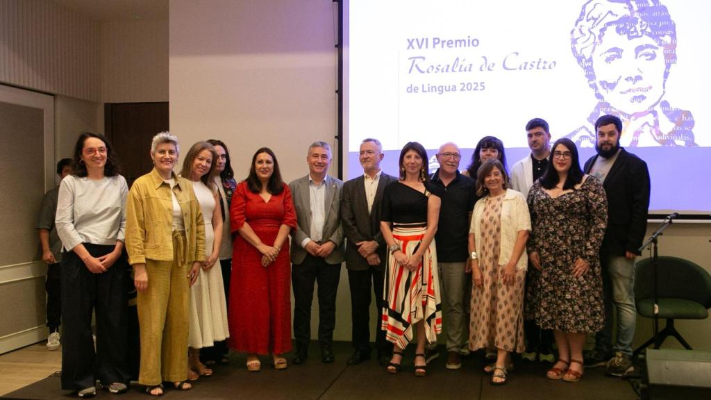 La Diputación de A Coruña entrega los Premios Rosalía de Castro de Lingua