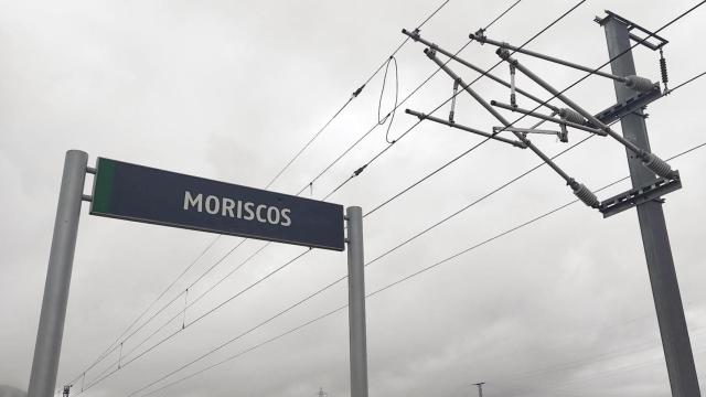 Parada del tren en Moriscos