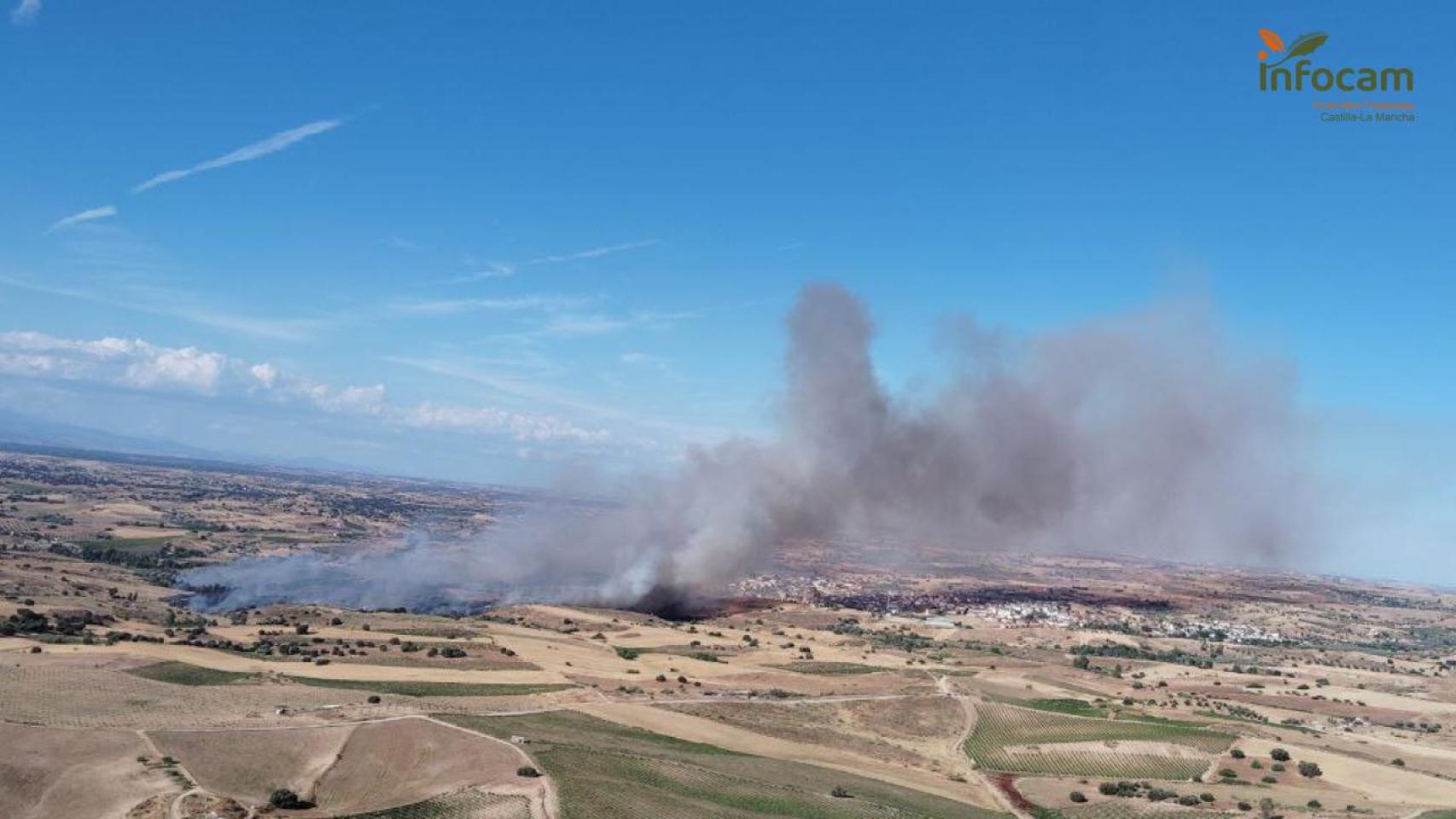 Queda controlado el incendio de La Torre de Esteban Hambrán (Toledo) y los 60 evacuados regresan a sus casas