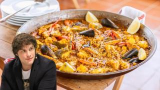 Jordi Cruz y un arroz. Montaje de El Español
