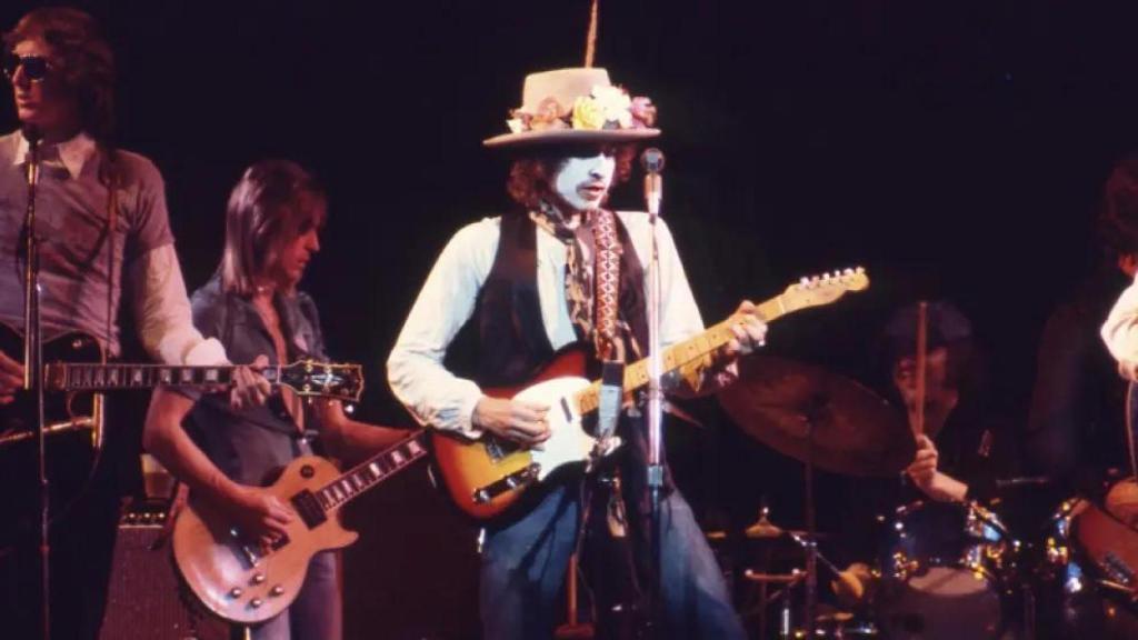 Fotograma del documental de Scorsese en el que se ve a Dylan en pleno caos