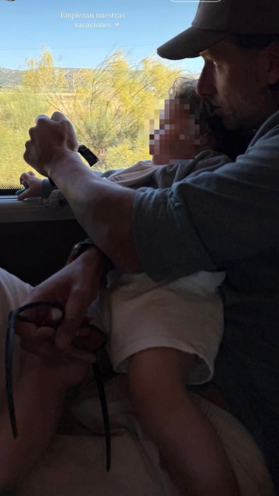 Feliciano López y su hijo Marco en una 'historia' de Instagram por Sandra Gago.