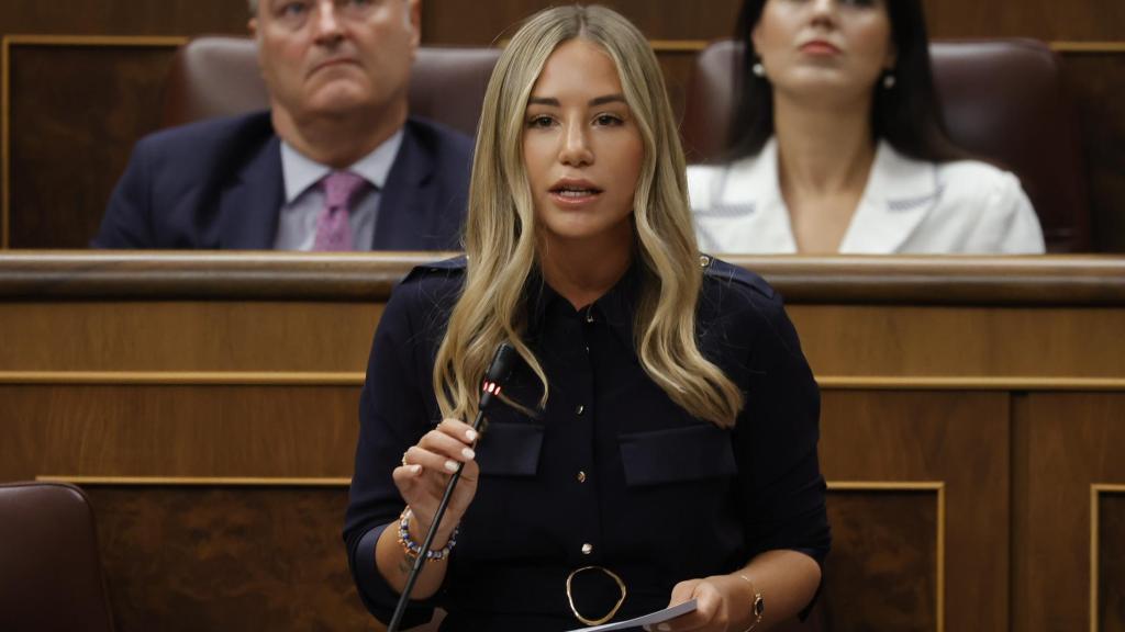 El PSOE exige a Noelia Núñez su dimisión por "mentir" y hacer el "ridículo"  tras admitir que no ha acabado sus estudios