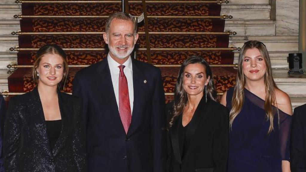 Los Reyes, Felipe VI y Letizia, la princesa Leonor e Infanta Sofía, en el Gran Teatre del Liceu este miércoles 23 de julio de 2025.