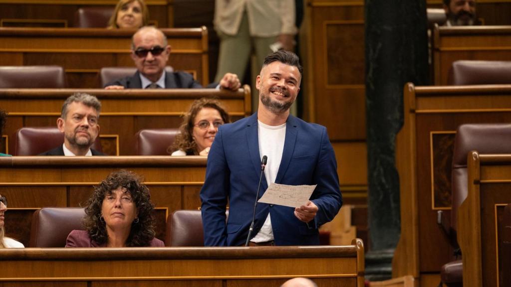 El portavoz de ERC en el Congreso, Gabriel Rufián, interviene desde su escaño el pasado martes.