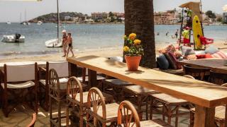 Los valencianos que han traído a Ibiza lo que la isla llevaba tiempo pidiendo: restaurante sencillo con precios asequibles