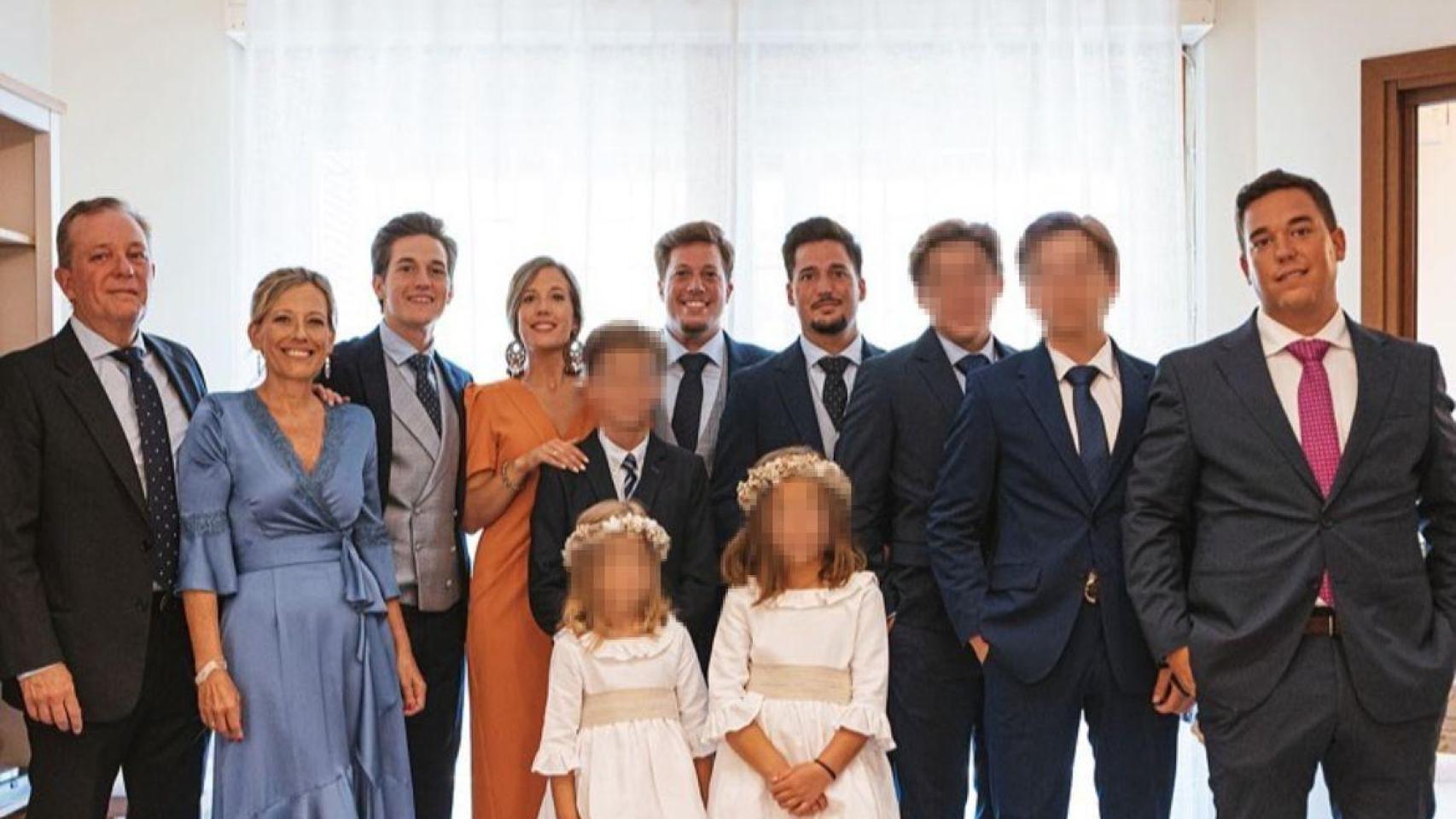 El verano de los García Lamas y sus 10 hijos:  El sueldo no llega, pero la Providencia y el Señor nos han echado una mano 