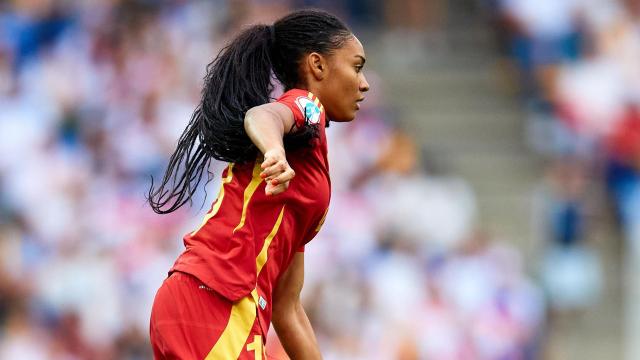 Salma Paralluelo durante la final.