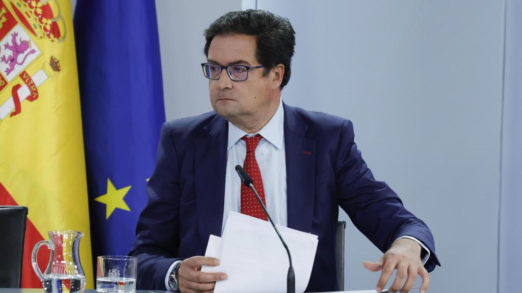 Óscar López, ministro de Transformación Digital, durante la rueda de prensa del Consejo de Ministros de este martes.