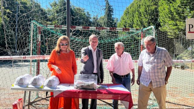 Arrancan las obras en la pista deportiva de la parroquia viguesa de Zamáns