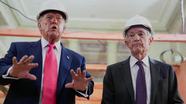 El presidente de EEUU, Donald Trump, y el presidente de la Fed, Jerome Powell.