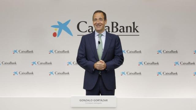 Gortázar, durante la presentación de resultados del primer semestre de CaixaBank. EE