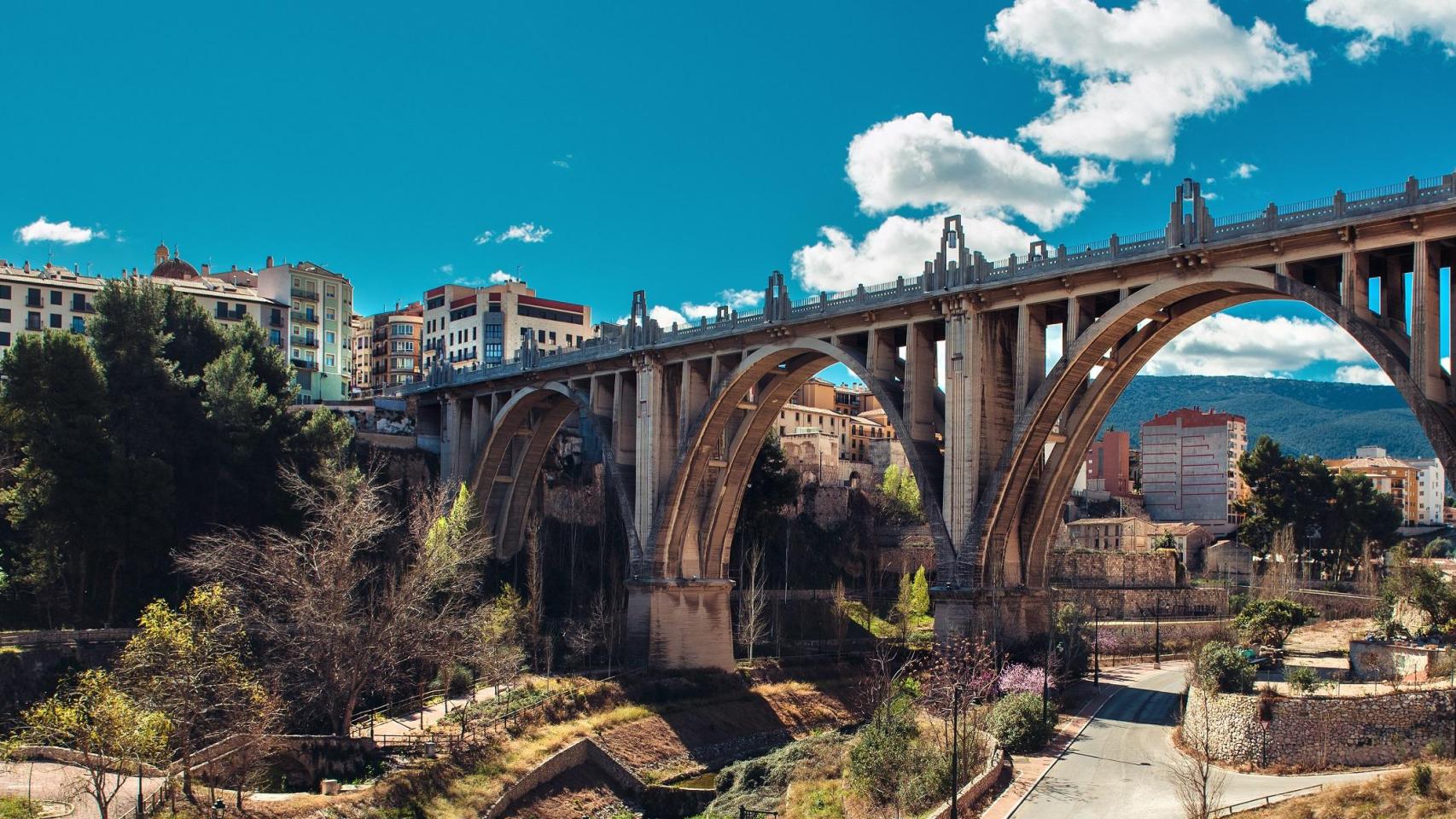 El campus de Alcoy de la UPV se encuentra en un entorno natural y cultural envidiable