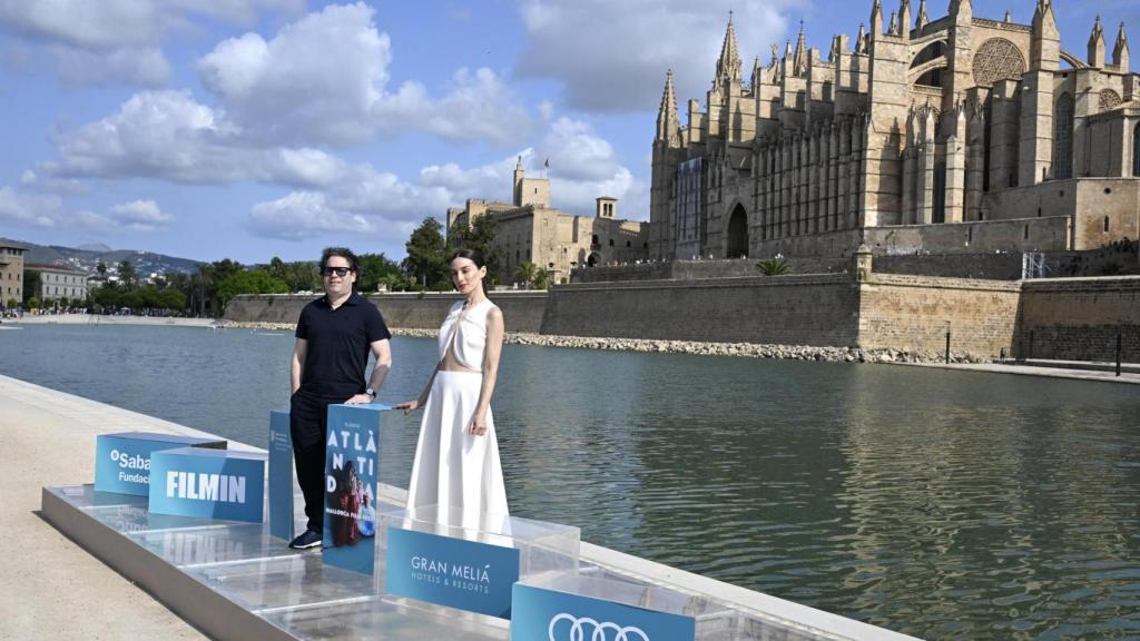 La actriz y la directora de cine, este domingo 3 de agosto, en Mallorca.