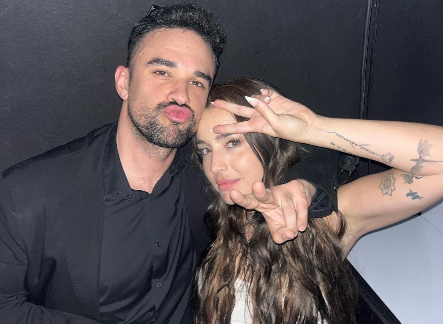 Quién es IlloJuan, el discreto 'streamer' que relacionan con Lola Índigo y  que aún tiene fotos con su ex en Instagram