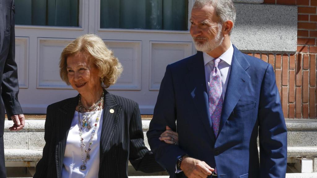 La reina Sofía con su hijo, Felipe VI, a su última imagen pública, el 18 de julio.