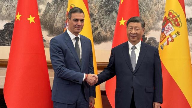 Pedro Sánchez junto a Xi Jinping.