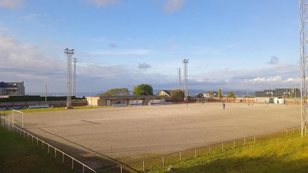 Imagen del campo de fútbol de A Zapateira.