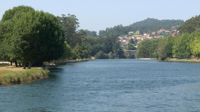 Los ayuntamientos que se abastecen del Lérez insisten en el uso moderado del agua
