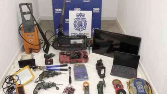 Objetos incautados en la operación